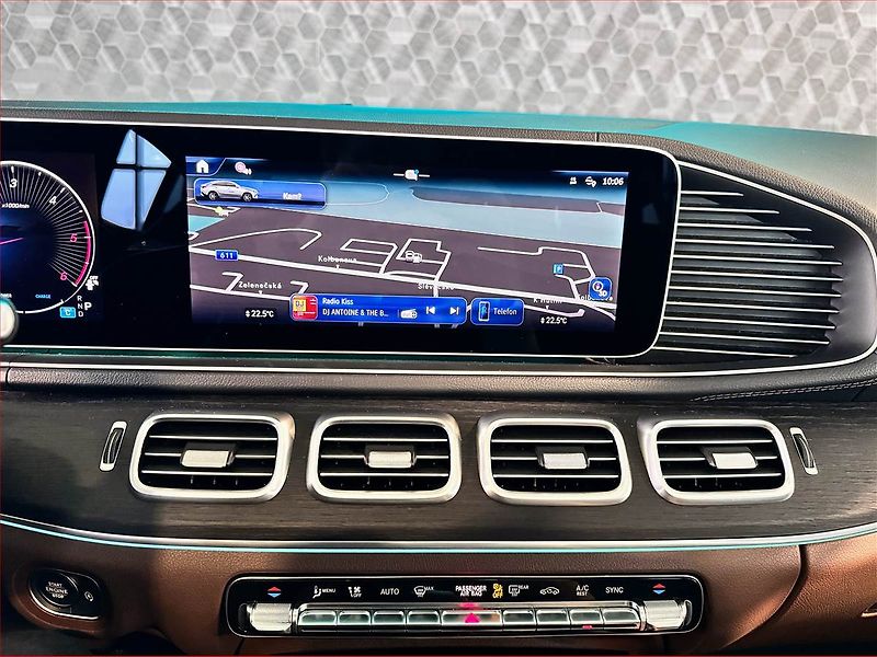 Mercedes-Benz GLE (2024) 450 d 4MATIC - fotka 9 z 22