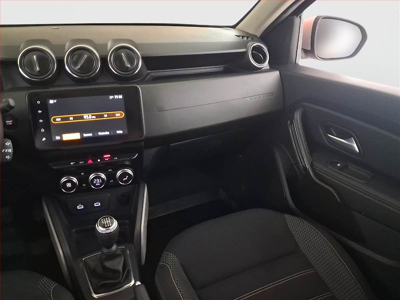 Dacia Duster (2022) Prestige 1.0 TCe, ČR,1.maj - fotka 8 z 16