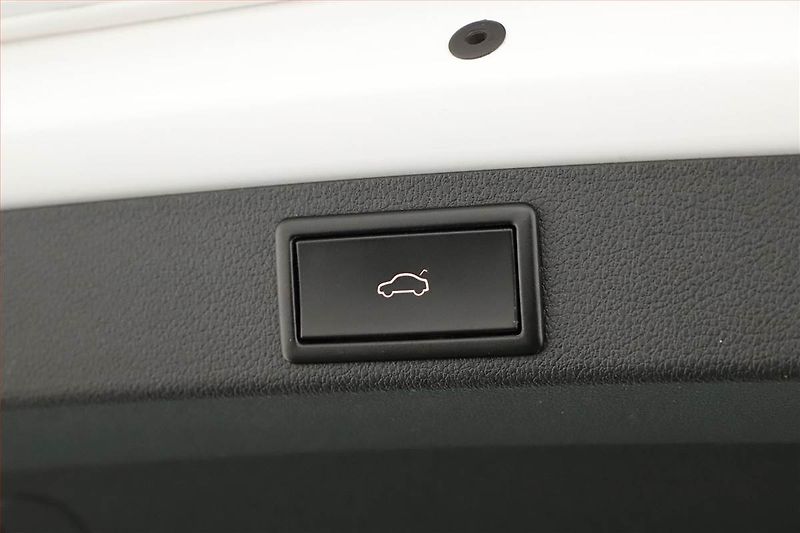 Škoda Octavia (2019) RS 2.0 TSI, Automat, Kůže - fotka 12 z 20