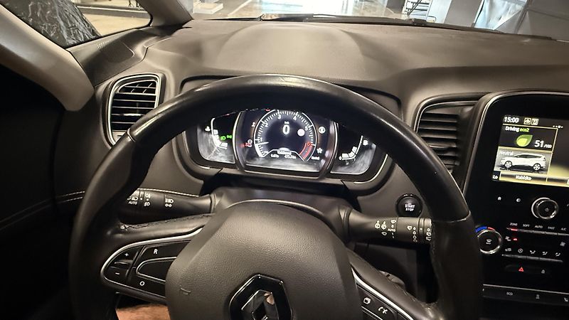Renault Grand Scénic (2021) TCE 140,REZERVOVÁNO - fotka 43 z 56
