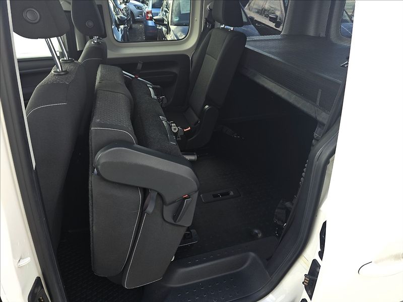 Volkswagen Caddy 2,0 TDi 75KW TREND TZ STK DPH - fotka 26 z 46