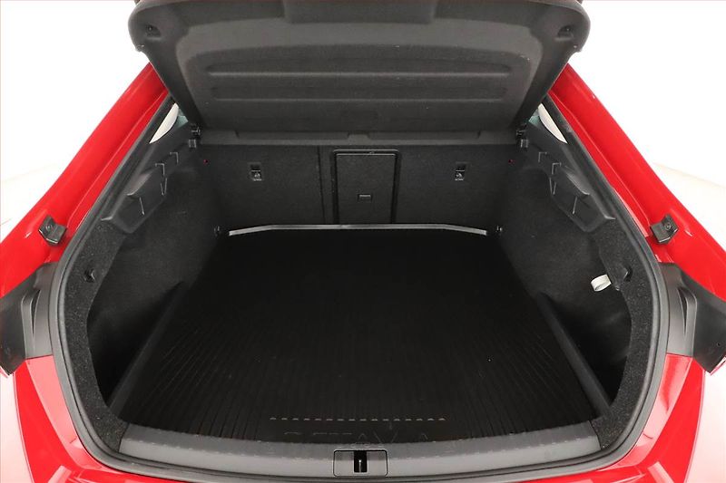 Škoda Octavia (2022) 1.5 TSI G-TEC - fotka 11 z 20