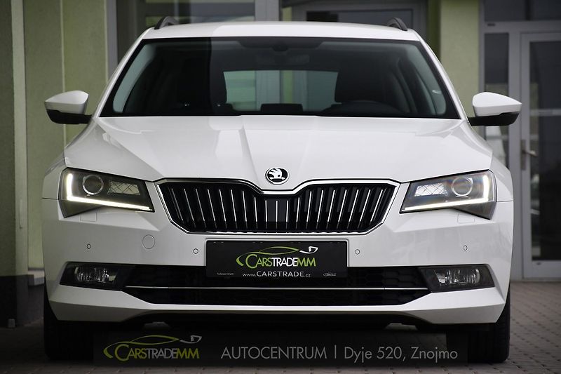 Škoda Superb 2.0TDi  - fotka 9 z 58