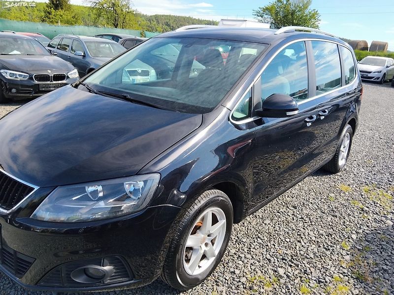 Seat Alhambra (2011) - fotka 14 z 28
