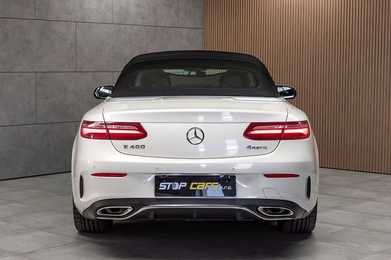 Mercedes-Benz Třídy E E400 AMG*4MATIC*AIRMATIC* - fotka 8 z 36