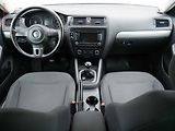 Volkswagen Jetta (2012) 1.2TSi, ČR, AAC, tempo - náhled 8