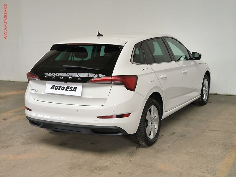 Škoda Scala (2021) 1.5 TSi, ČR, DSG, LED, kamera - fotka 6 z 17
