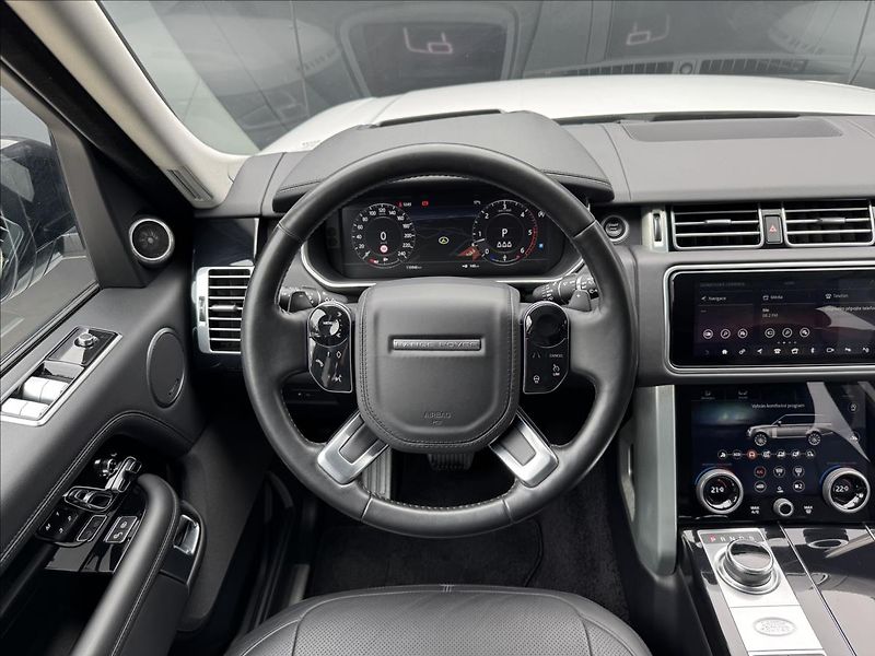 Land Rover Range Rover 4,4 SDV8 VOGUE AWD ČR DPH - fotka 15 z 38