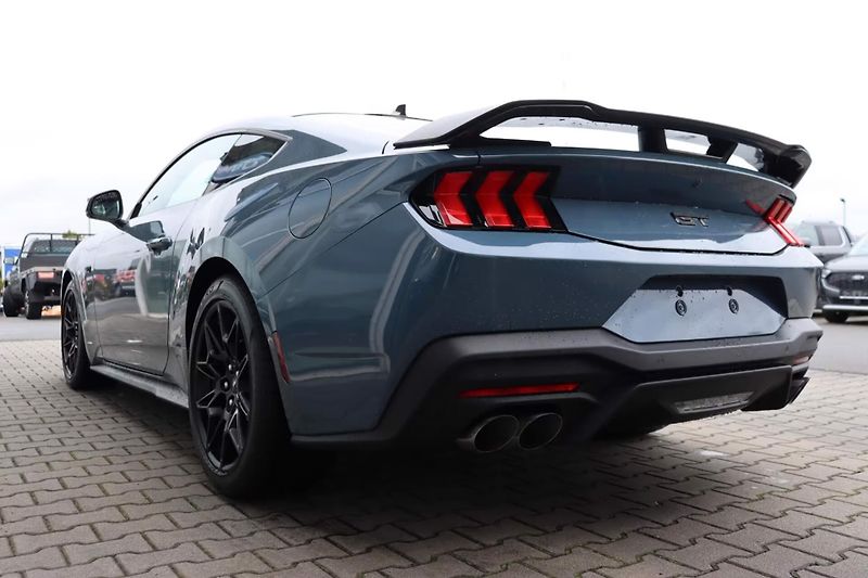 Ford Mustang (2026) 5.0 MagneRide GT-Styling - fotka 5 z 28