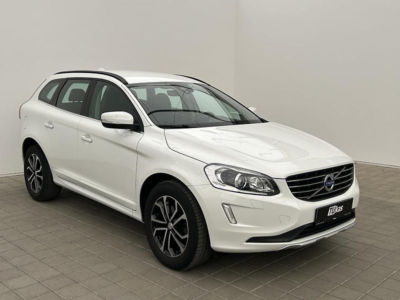 Volvo XC60 2.0 T5 Sumum - fotka 37 z 62