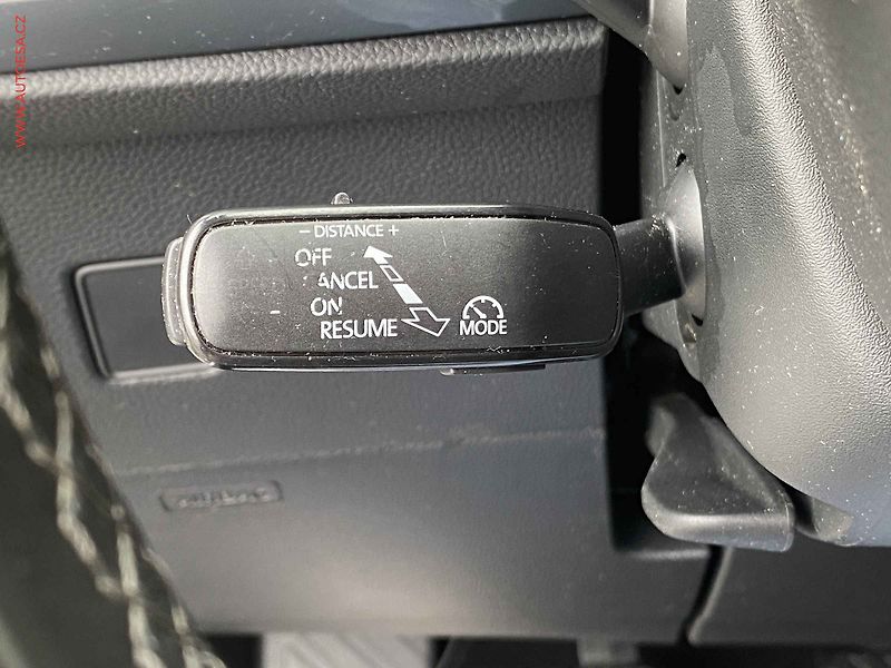 Seat Ateca (2019) 2.0 TDi, Style, LED, navi - fotka 13 z 21