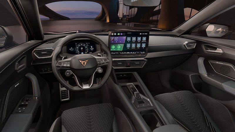 Cupra Formentor (2026) VZ5 2.5 TSI 390k DSG 4WD - fotka 8 z 8