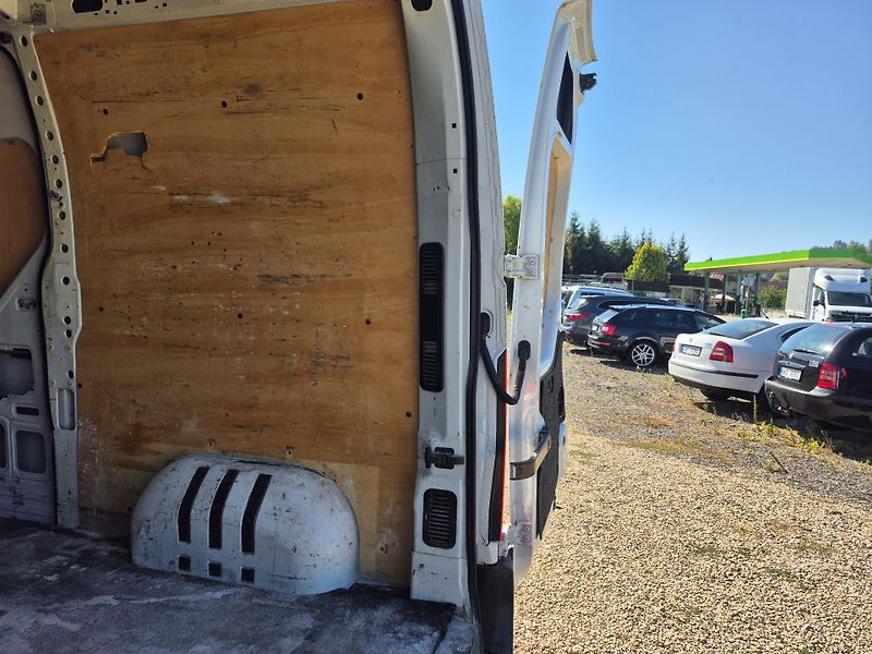 Opel Movano (2012) 2.2Dci L2H2 - fotka 18 z 19
