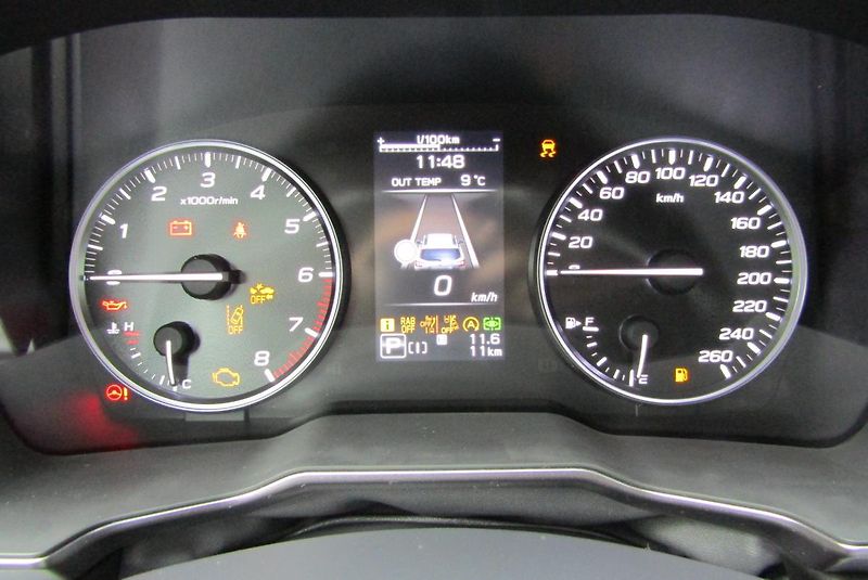 Subaru Outback (2025) 2,5i TOURING MY25.5 - fotka 13 z 62