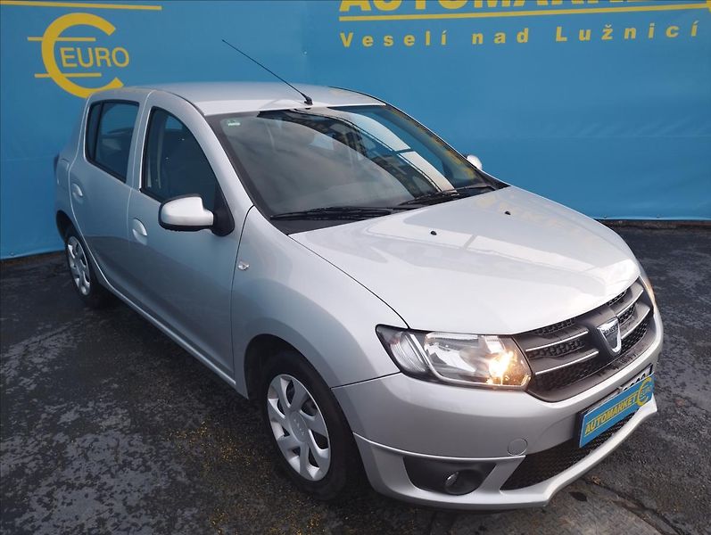 Dacia Sandero 1,2 Mpi 1maj,servis jen - fotka 3 z 14