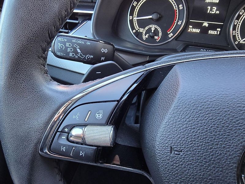 Škoda Scala 1.5TSi 110kW DSG STYLE ČR -DPH - fotka 25 z 44