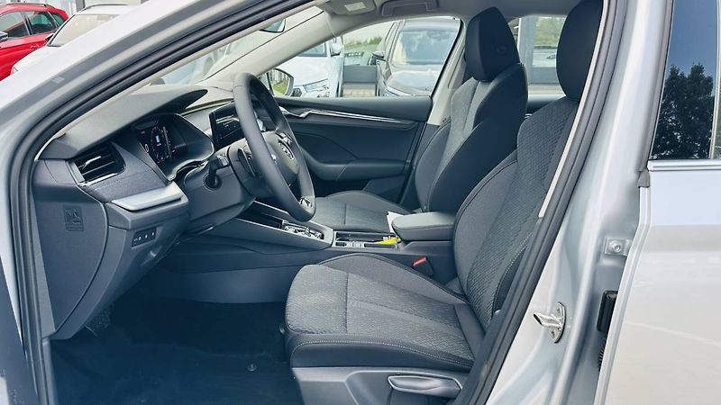 Škoda Octavia Combi Style 2,0 TDI/110kW DSG/ - fotka 7 z 12