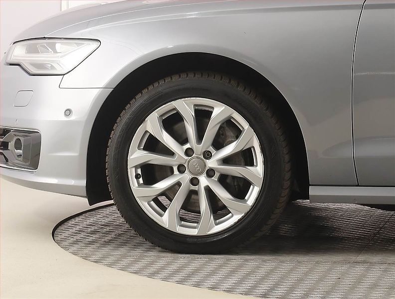 Audi A6 (2015) 3.0 TDI, 4X4, Automat - fotka 15 z 32