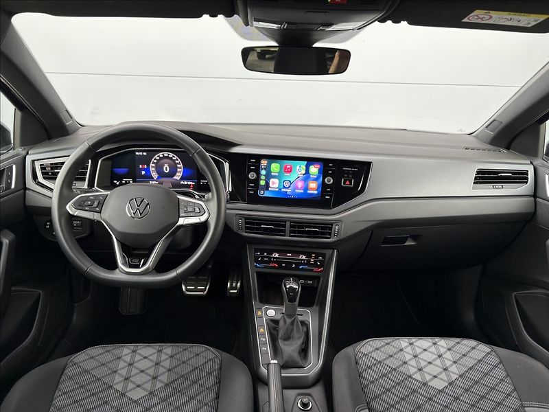 Volkswagen Taigo R- Line 1,0 TSI 81 KW DSG - fotka 12 z 35