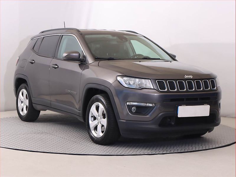 Jeep Compass (2020) 1.4 MultiAir, Serv.kniha - fotka 1 z 22