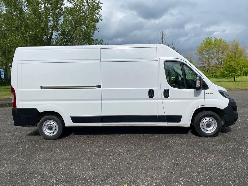 Fiat Ducato (2021) 2,3  L3H2 2,3MTJ 120k Van - fotka 2 z 16