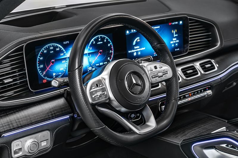 Mercedes-Benz GLS AMG 4Matic - fotka 16 z 26