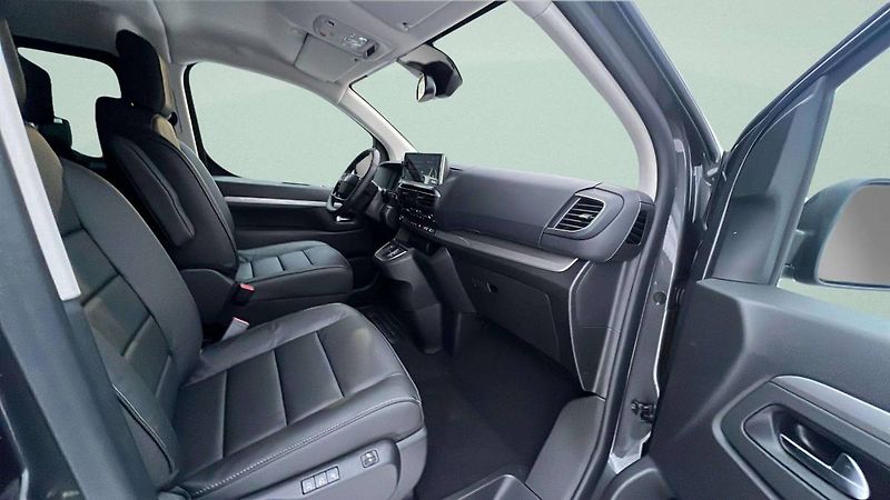 Opel Zafira L1 (M) Elegance 2.0 CDTi (130k - fotka 14 z 23