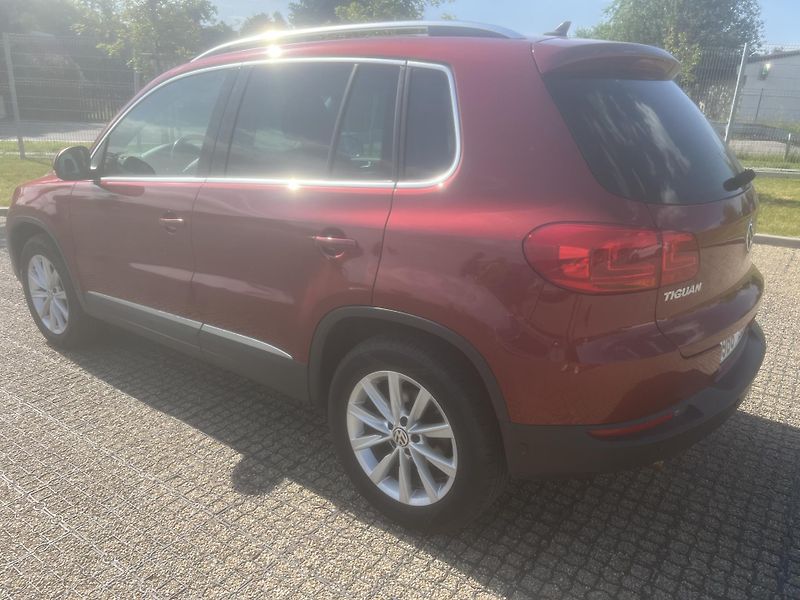 Volkswagen Tiguan 2.0 TDI, ČR, 4x4 - fotka 4 z 8