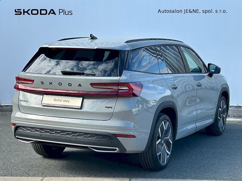 Škoda Kodiaq (2025) Sportline 2.0 TDI 142 kW 4x4 D - fotka 2 z 35