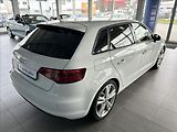 Audi A3 2,0   TDI 110kW,S-LINE,SPORTBA - náhled 6
