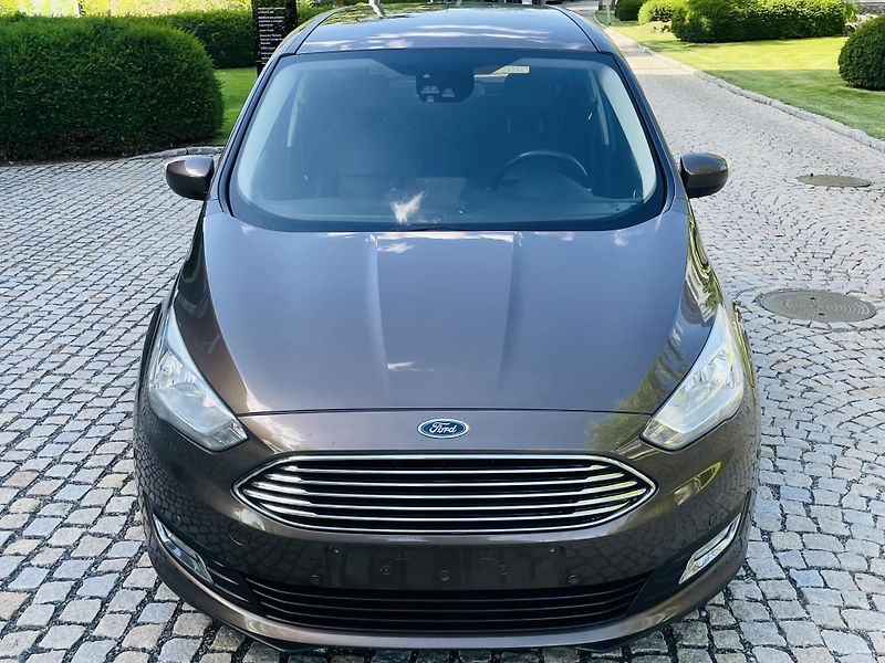 Ford Grand C-MAX 2.0TDCi MAN TAŽNÉ 1MAJITEL - fotka 6 z 50