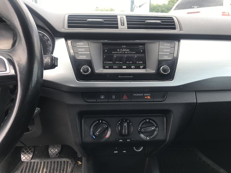 Škoda Fabia 1.4 TDI 66 KW,KLIMA TEMPOMAT.. - fotka 10 z 11