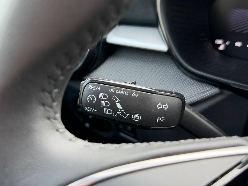 Škoda Fabia Selection 1,0 TSI 70 kW 5° MP - fotka 15 z 26