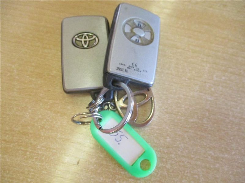 Toyota RAV4 2,2 D, 4x4, aut klima,kamera, - fotka 34 z 34