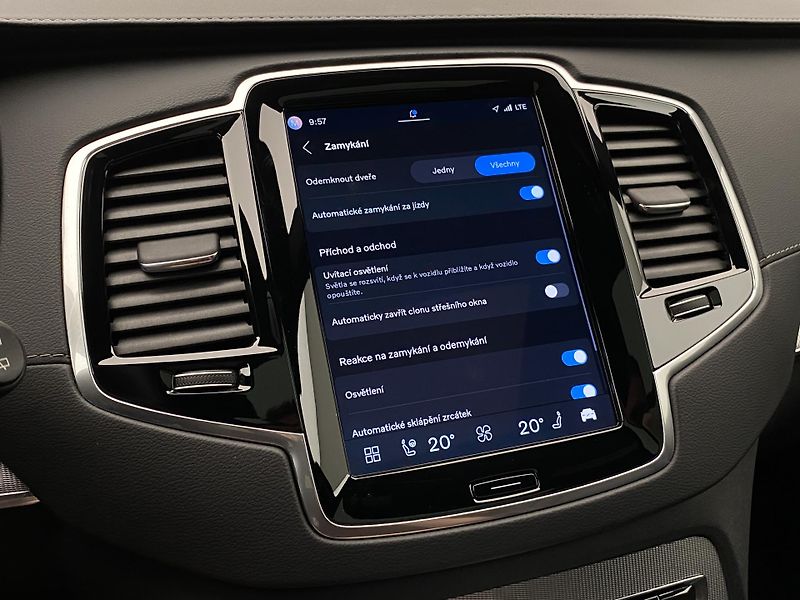 Volvo XC90 B5 AWD BRIGHT PLUS AUT 7míst - fotka 58 z 64