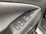 Opel Crossland X (2017) 1.2 Turbo, ČR, AT, autoAC - náhled 13