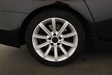 BMW Řada 5 (2015) Individual 530d xDrive, 4X4 - náhled 21