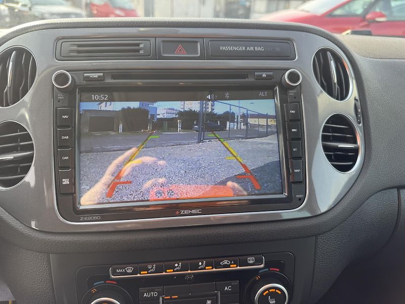Volkswagen Tiguan 1.4TSi. Rezervace  - fotka 26 z 67