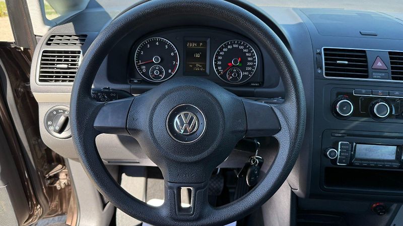 Volkswagen Touran (2011) 1.4TSi 103kW *DSG*Webasto*ALU* - fotka 12 z 21