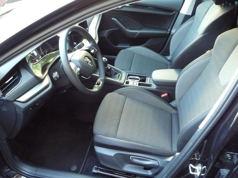 Škoda Octavia (2024) Combi 2,0TDi 85kW Ambition - fotka 5 z 20