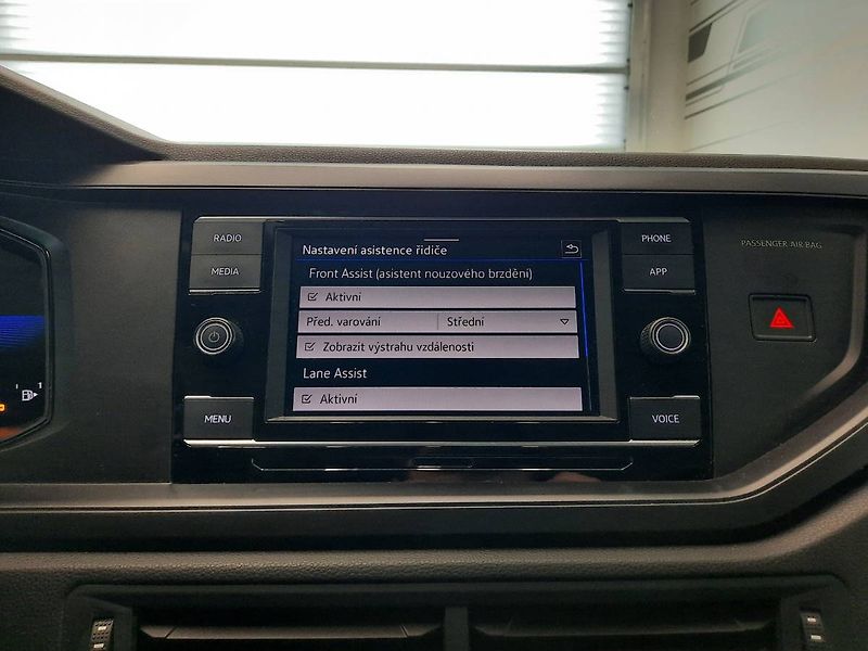 Volkswagen Taigo (2023) Life 1.0 TSI (70kW/95k) - fotka 16 z 25
