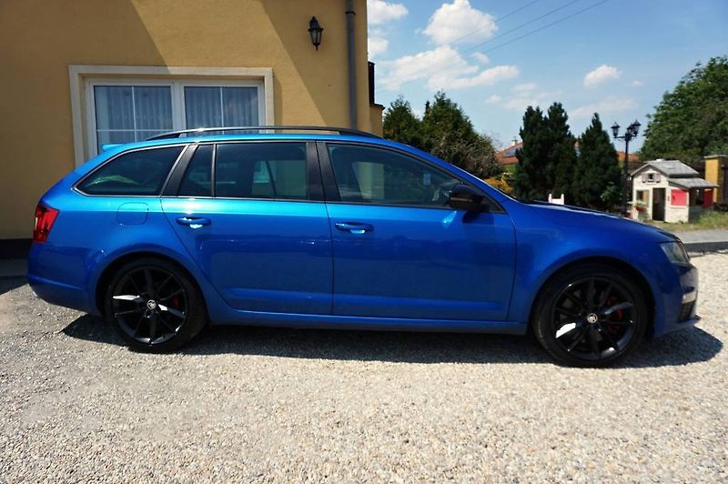 Škoda Octavia (2015) CHALLENGE RS 2,0 TDI 135 kW - fotka 3 z 50