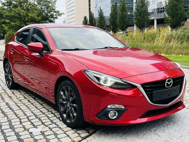 Mazda 3 2.0i MANUÁL SENZORY HEADUP LED - fotka 9 z 43