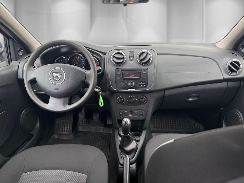 Dacia Logan (2016) 1,2i 54 kW Ambiente 1. maj. - fotka 19 z 24