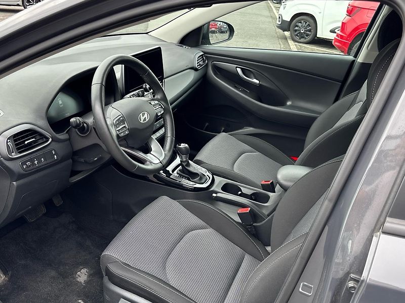 Hyundai i30 MHEV Smart DCT - fotka 6 z 25