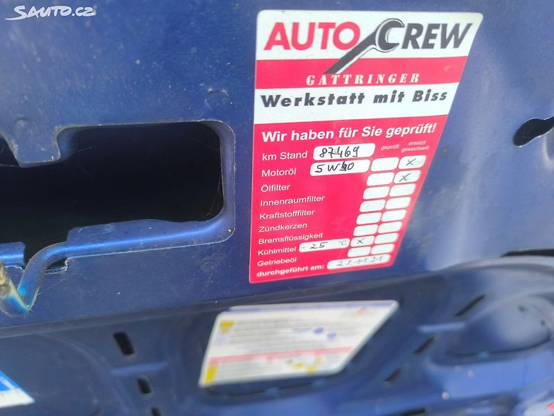 Fiat Punto 1,4,SERVISKA,100TKM,1MAJ65LET - fotka 19 z 23