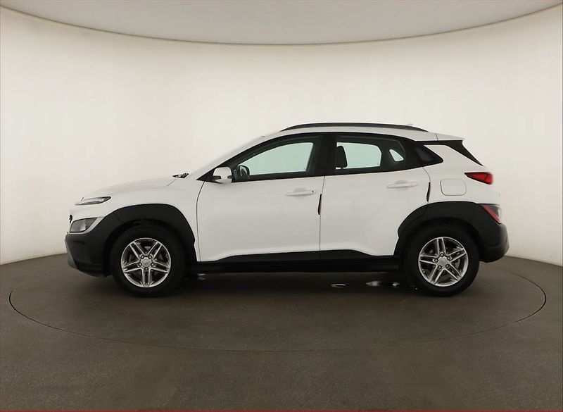 Hyundai Kona (2021) 1.0 T-GDI, Serv.kniha - fotka 3 z 13
