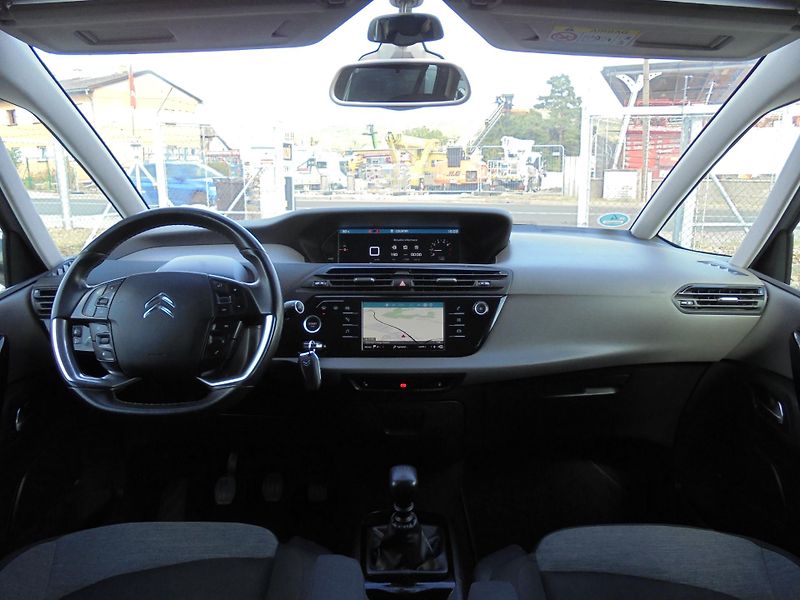 Citroën C4 SpaceTourer (2019) 1.5 HDI- 7. MÍST - fotka 9 z 14