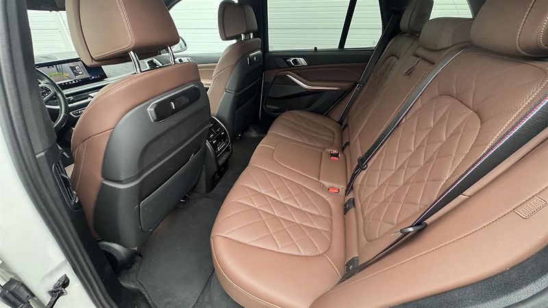 BMW X5 xDrive40d Mpaket ČR DPH 1.maji - fotka 5 z 18
