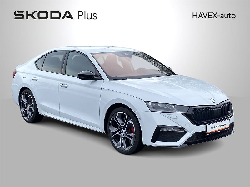 Škoda Octavia (2022) 2.0 TSI DSG RS - fotka 35 z 38